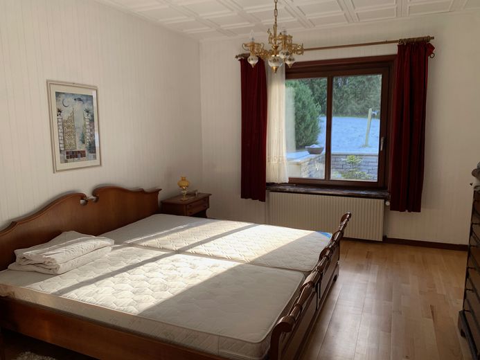 Modernisierter Wohnsitz oder Ferienhaus provisionsfrei von Privat – Schlafzimmer Erdgeschoss