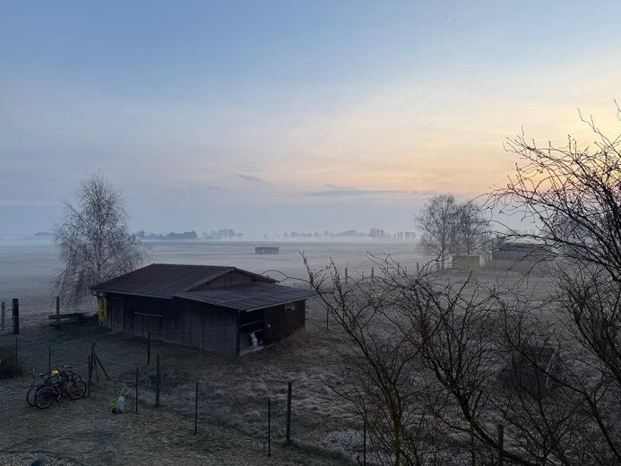 *senza provvigione* Casa familiare con impianto fotovoltaico, accumulo, camino e ampio giardino – Morgenstimmung