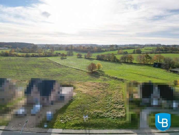 Hier wird bald Ihr Traumhaus stehen! 
Großes sonniges Grundstück in herrlicher Landschaft! – Foto 1