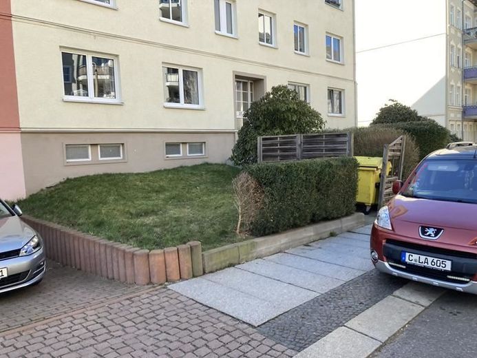 2-Zimmer mit Einbauküche, Balkon, Dusche und Laminat zum Toppreis! – IMG_0127