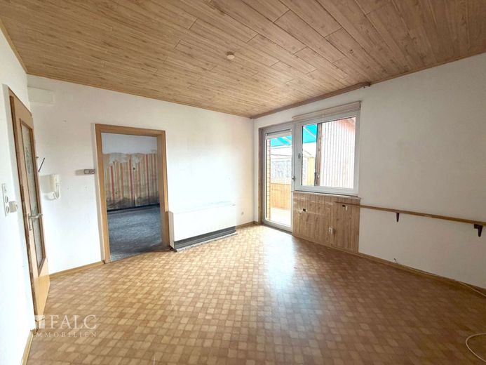 Handwerkerobjekt mit Dachterrasse und ehemaliger Werkstatt – Esszimmer OG