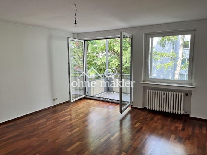 Top renovierte 2 Zi.-Wohnung mit Balkon, PKW Stellplatz-sofort bezugsbereit – Foto 1