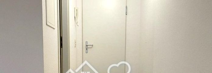 Apartamento de 2 habitaciones con patio trasero – ubicación céntrica en Apolda