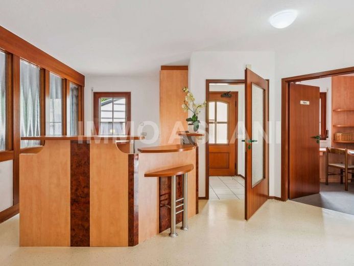 Ehemalige Zahnarztpraxis mit Wohneinheit - 120m² Praxis + 120m² Wohnen in Taucha – Foto 1