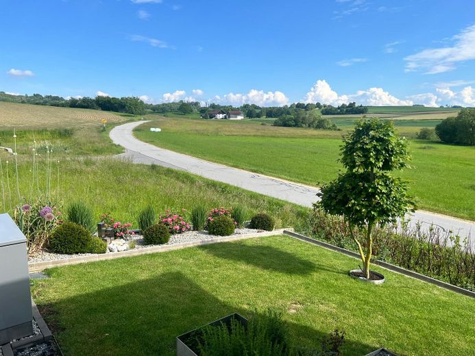 Garten mit Blick zum Golfplatz