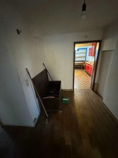 30 Flur zur Küche