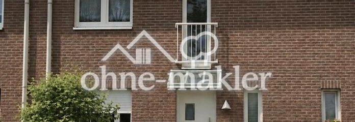 परिवार के लिए पर्याप्त जगह वाला मध्य पंक्ति का घर