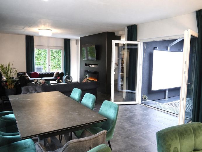 Einfamilienhaus| Außergewöhnlicher Atrium-Bungalow | A+ Energieeffizienz | barrierearm | von PRIVAT – फोटो 3