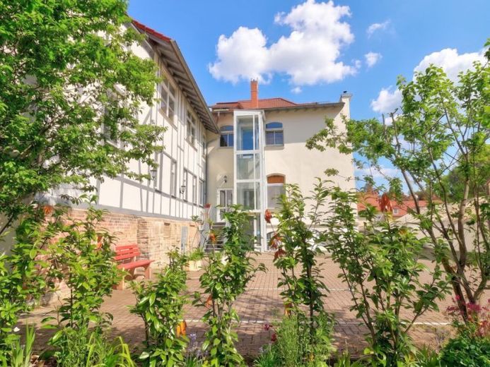 1-Zimmer-Wohnung mit EBK, Stellplatz und Gartennutzung – Foto 1