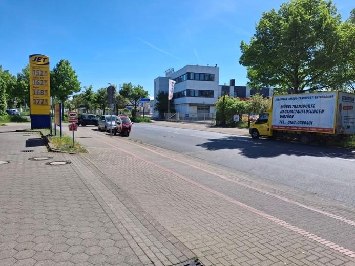Gewerbegrundstück mit B-Plan, verkehrsgünstige Lage am Messegelände - Hannover **unbebaut** – Bild 1