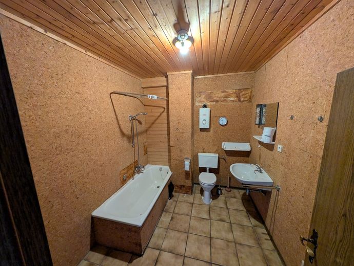 Haus in Unzenberg mit Ausbaureserve – Foto 8