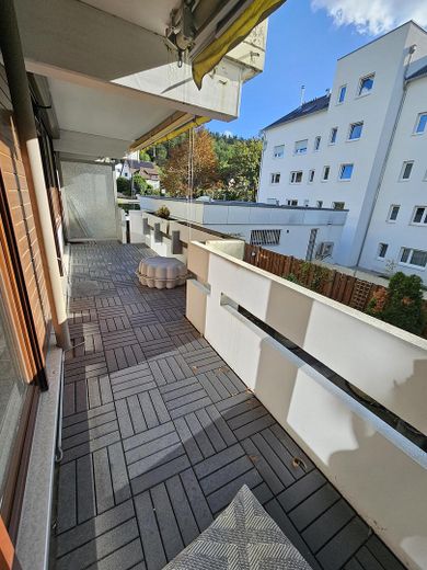 Balkon S-W-Seite zum Hof