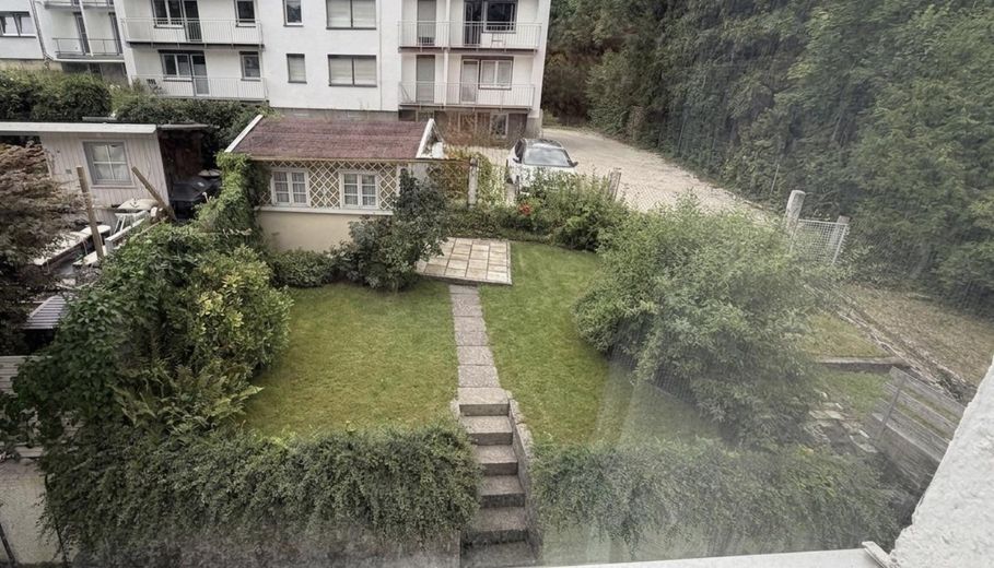 Od osoby prywatnej: Zmodernizowany szeregowiec środkowy w bardzo dobrej lokalizacji Kaufbeuren – z pompą ciepła! – Garten mit Gartenhaus