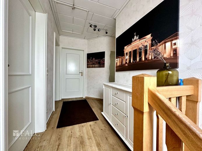 Ein Zuhause zum Wohlfühlen - Tolles Architektenhaus in bester Lage von Himmelpforten – Flur OG