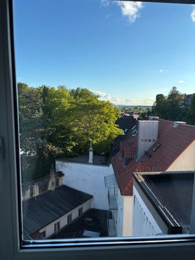 Ekskluzywne, jasne 2 1/2-pokojowe mieszkanie na poddaszu w centrum miasta Aschaffenburg z balkonem - blisko Menu – Ausblick Bad