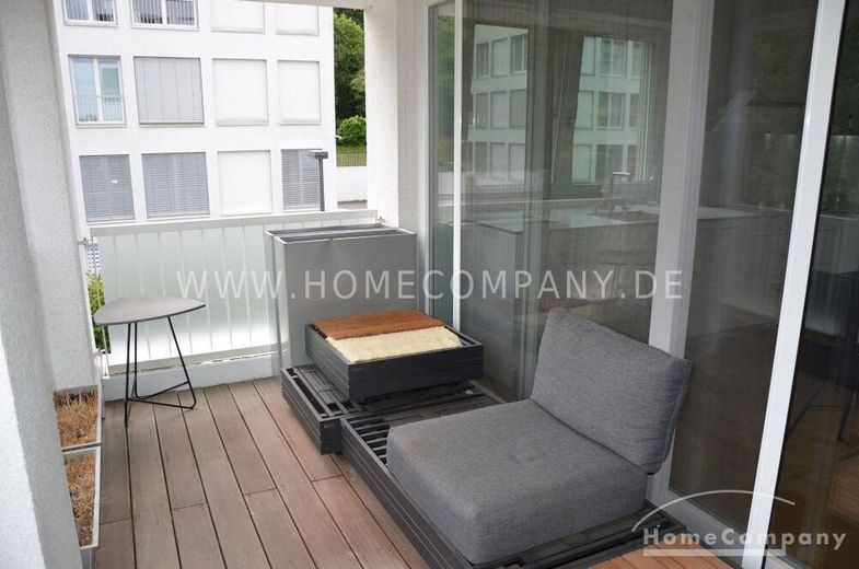 Hochwertige, geschmackvoll und komplett ausgestattete 4 Zi. Whg, 2 Bäder, offene, moderne Ausstattung/Möblierung, Loggia, 2 Stellplätze. – e218f4ee28b15b4f60232e38dc7551b25f82910e.jpg