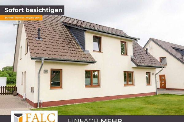 +++ Kapitalanlage mit Potenzial: Ihr Zweifamilienhaus in Ruhelage +++