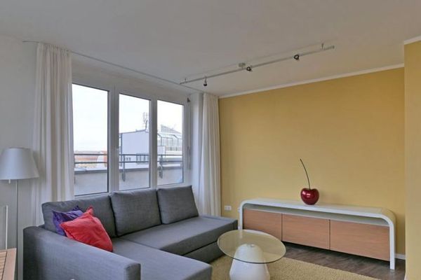 (EF0950_M) Dresden: Johannstadt-Süd, phantastisches Apartment mit Tiefgarage, Aufzug und Dachbalkon