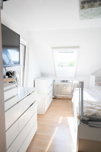Schlafzimmer Bild 3