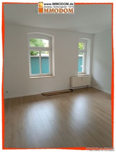 4 bis 5-Zimmer-Wohnung mit 2 Bädern in Zwickau, Nähe Schlobigpark, zu vermieten! – Schlafen