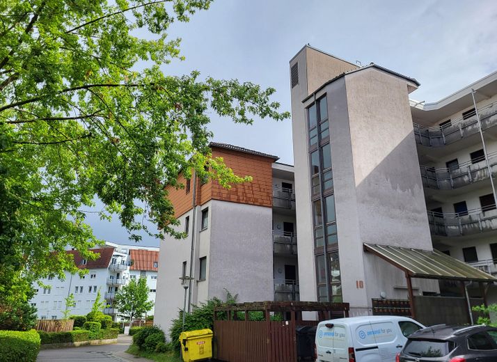 Kapitalanlage - 2 ZW mit Balkon, Einbauküche u. TG-Stellplatz in Waiblingen – Gebäude Aussenansicht