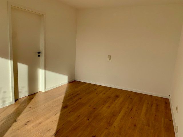 ES-Serach: Wohnung mit Terrasse und Aussicht – Schlafzimmer2
