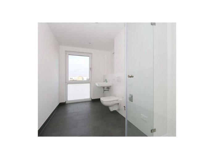 Komfortable 1,1 Zimmer Wohnung mit Einbauküche und Balkon – Ansicht II: Badezimmer