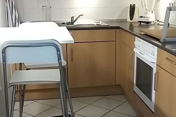 ab 15.12.,möbliert, 2-Zimmer-Wohung, 64 qm, in Köln-Ehrenfeld in absoluter Ruhiglage