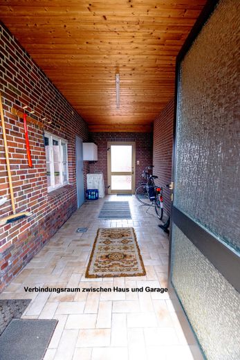 Verbindungsraum Haus/Garage