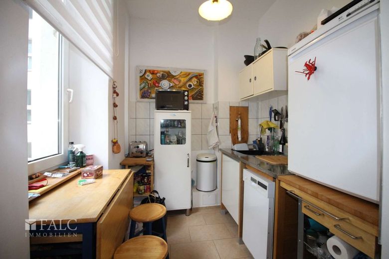 Zentrale Lage, sichere Mieteinnahmen - Gepflegte Wohnung als Investment – Küche