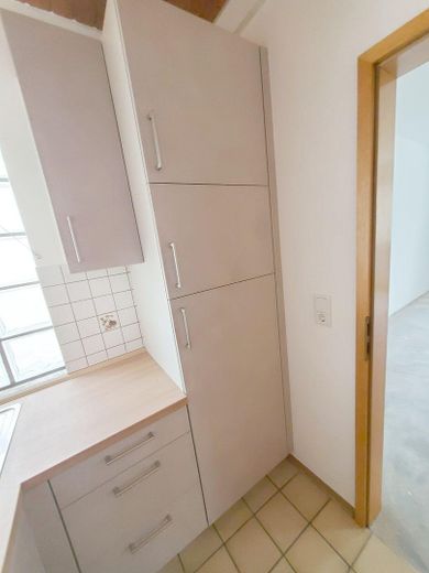 Sehr schöne, helle 1 Zi-Whg in Tübingen mit EBK und  Autoabstellplatz – Foto 8
