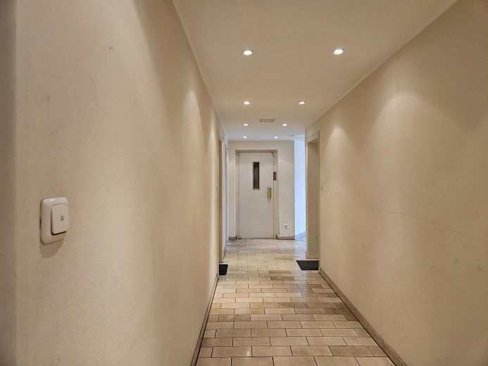 Kleine 1-Zimmer-Wohnung mit Balkon in Giesing – Gang