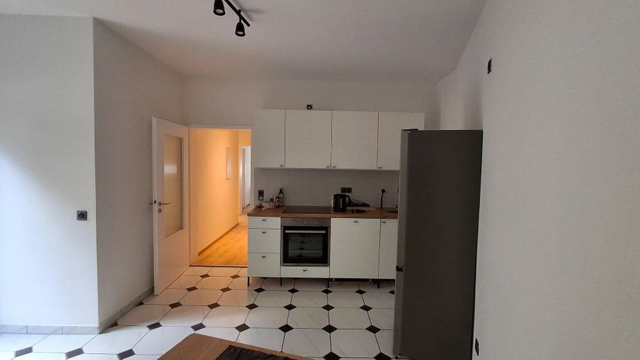 Möbliertes WG-Zimmer in Maxfeld – Foto 5