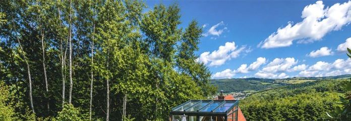 Pura idillio naturale: affascinante casa finlandese con veranda e vista panoramica ai piedi del Gleesberg