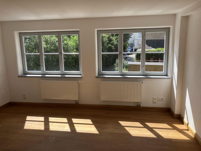 Top sanierte Altbauwohnung im Altstadtkern von Weimar – Foto 3