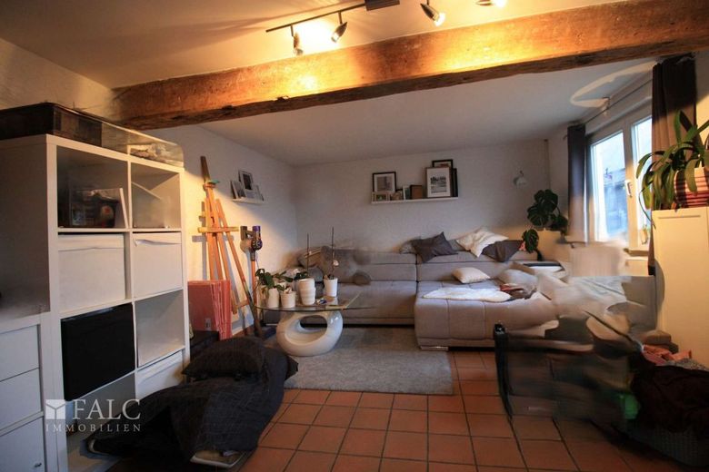 Charmantes Fachwerkhaus mit großem Entwicklungspotenzial – 1. OG - großes weiteres Wohnzimmer