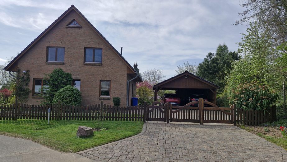 mit Doppelcarport