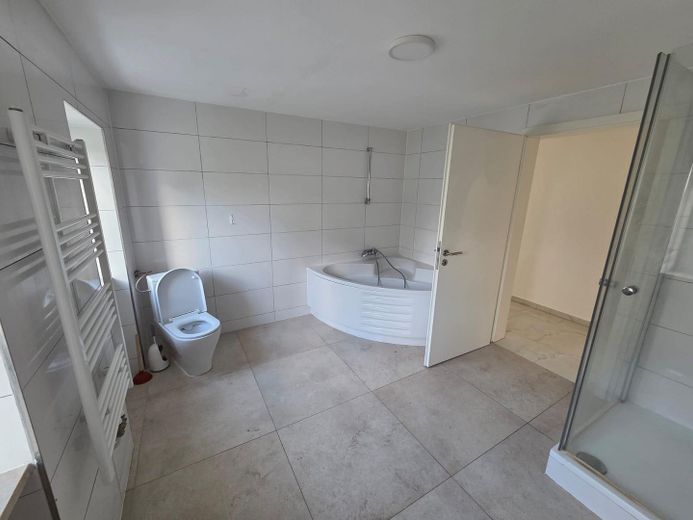 2 luxuriöse Monteurwohnungen – komfortabel und modern – Foto 4