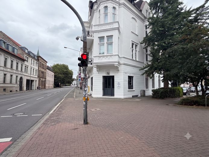 Ihre neue Visitenkarte in Osnabrück: Renovierte 158 m² Bürofläche mit exzellenter Außenwirkung – perfekte Außenwirkung