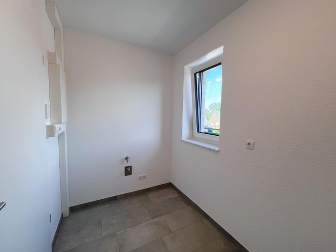 Erstbezug Neubau-Penthousewohnung – HWR