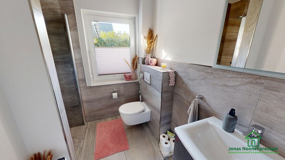 Exklusives modernes Einfamilienhaus mit Garten und Doppelgarage - für den Käufer provisionsfrei – Foto 34