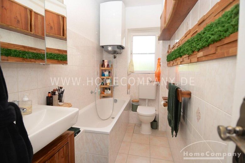 Urokliwe, w pełni umeblowane mieszkanie 3-pokojowe przy Rüdesheimer Platz – 3c733b683b324c1f31d4cc0e46202386c1f8abf7.jpg