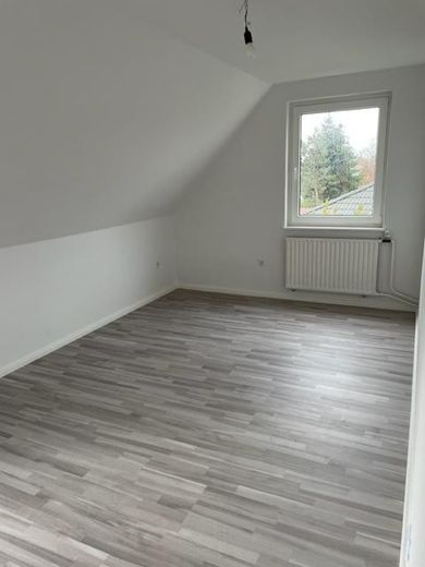 Vollvermietetes Mehrfamilienhaus, 5 Wohneinheiten, Faktor 13,85 - IST-RENDITE 7,22 % – Foto 9
