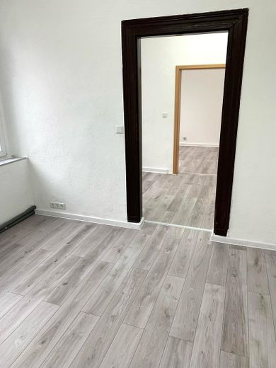 Großfamilienparadies mit großem Grundstück und zu prüfender Entwicklungsperspektive – 1. OG Schlafzimmer