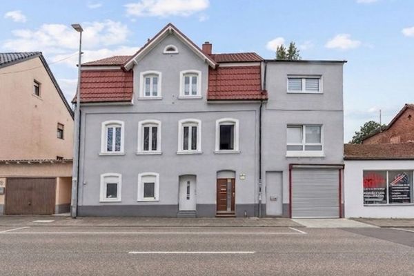 Aantrekkelijke belegging in St. Ingbert Rohrbach met 8 gemoderniseerde appartementen