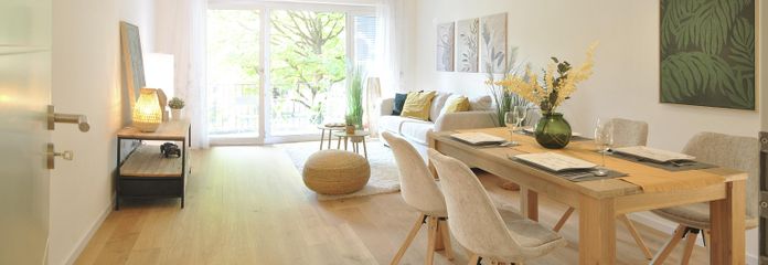 Przepięknie odnowione mieszkanie 3-pokojowe – Wohnzimmer