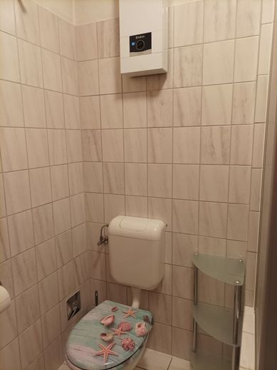 Schöne Maisonette-Wohnung in Altena-Evingsen-von Privat – Badezimmer OG 1