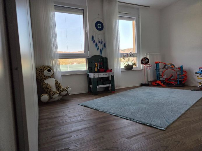 Casa a schiera centrale ben tenuta in posizione adatta alle famiglie a Laudenbach – Kinderzimmer 1 / Ansicht 3