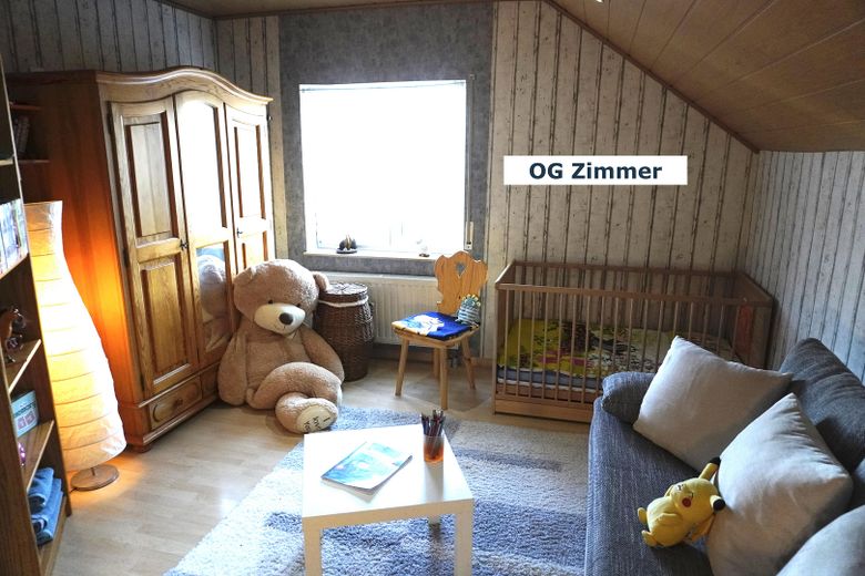 OG Kinder/Schlafzimmer rechts 