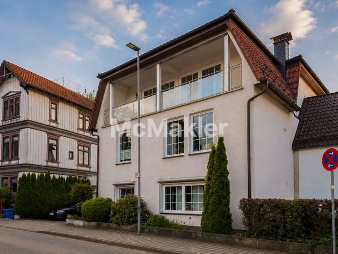 3 Wohnungen zum Preis von einer – Gepflegtes Mehrfamilienhaus in Toplage von Osterode am Harz! – Foto 1